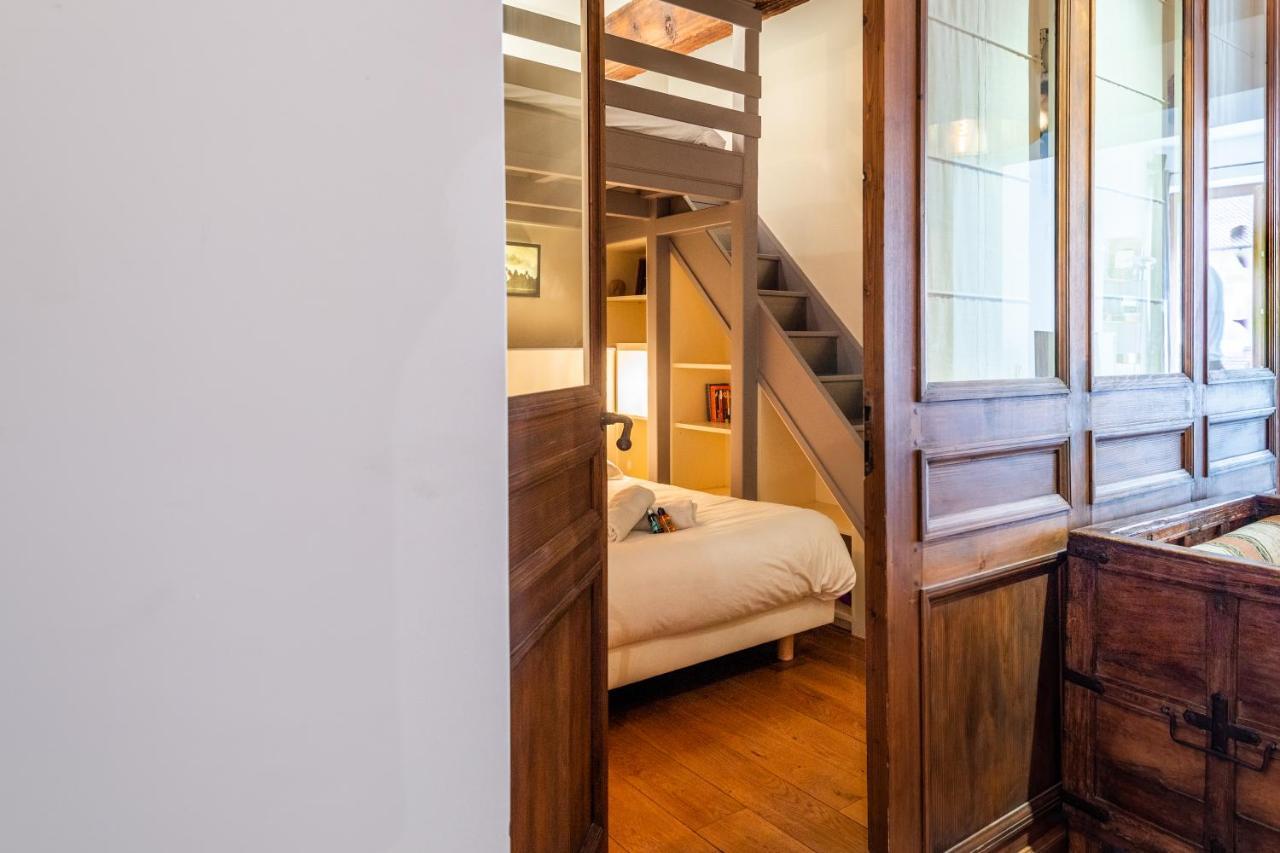 Les Suites D'Anniciaca - Hyper Centre Avec Vue Sur Le Chateau Annecy Extérieur photo
