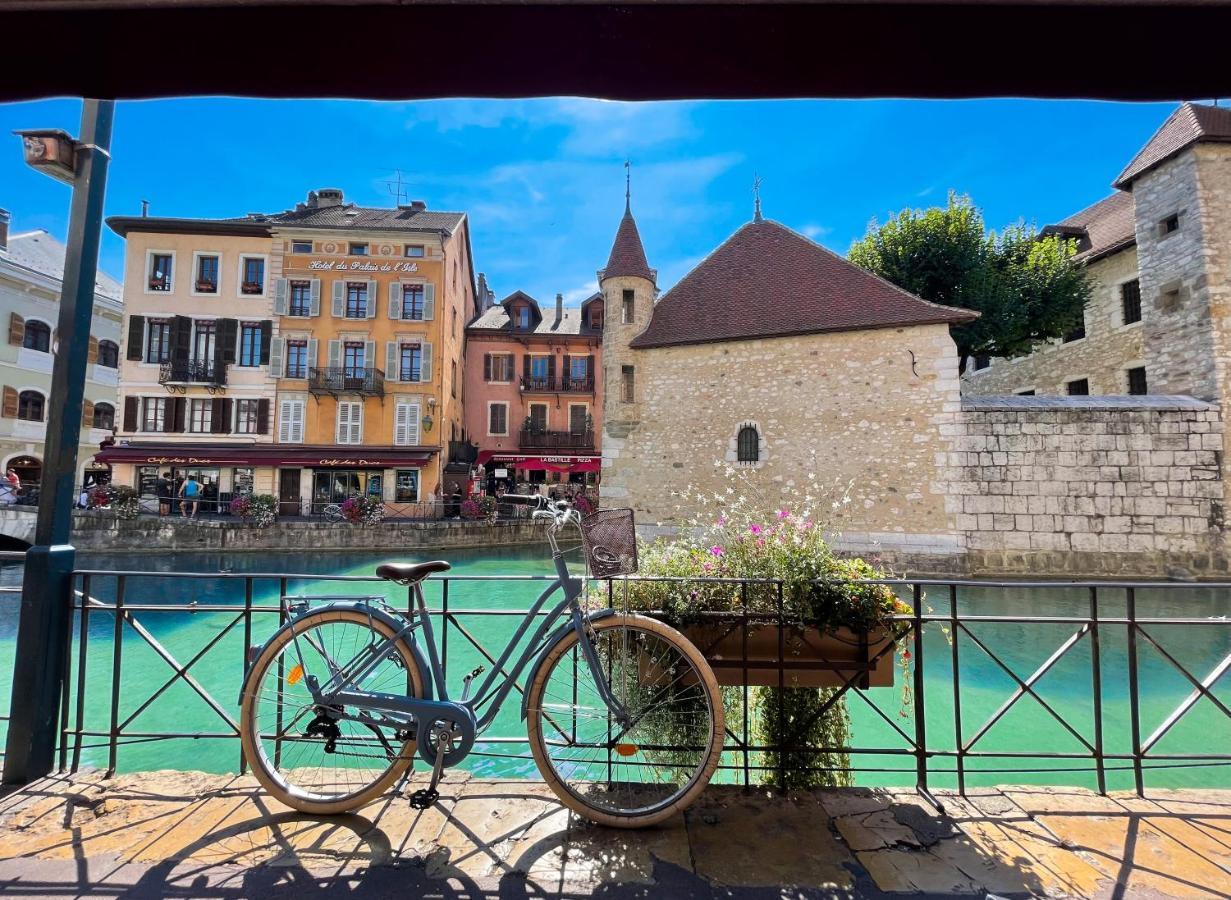 Les Suites D'Anniciaca - Hyper Centre Avec Vue Sur Le Chateau Annecy Extérieur photo